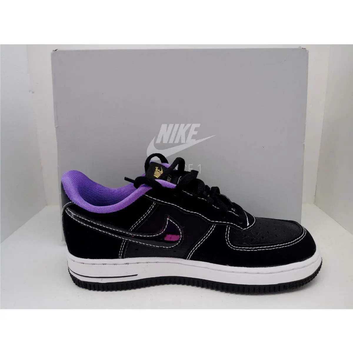 Nike shoes - NIKE FORCE 1 LV8 - FORCE - DQ0301-001 - BLACK/IRON GREY-WHITE 22