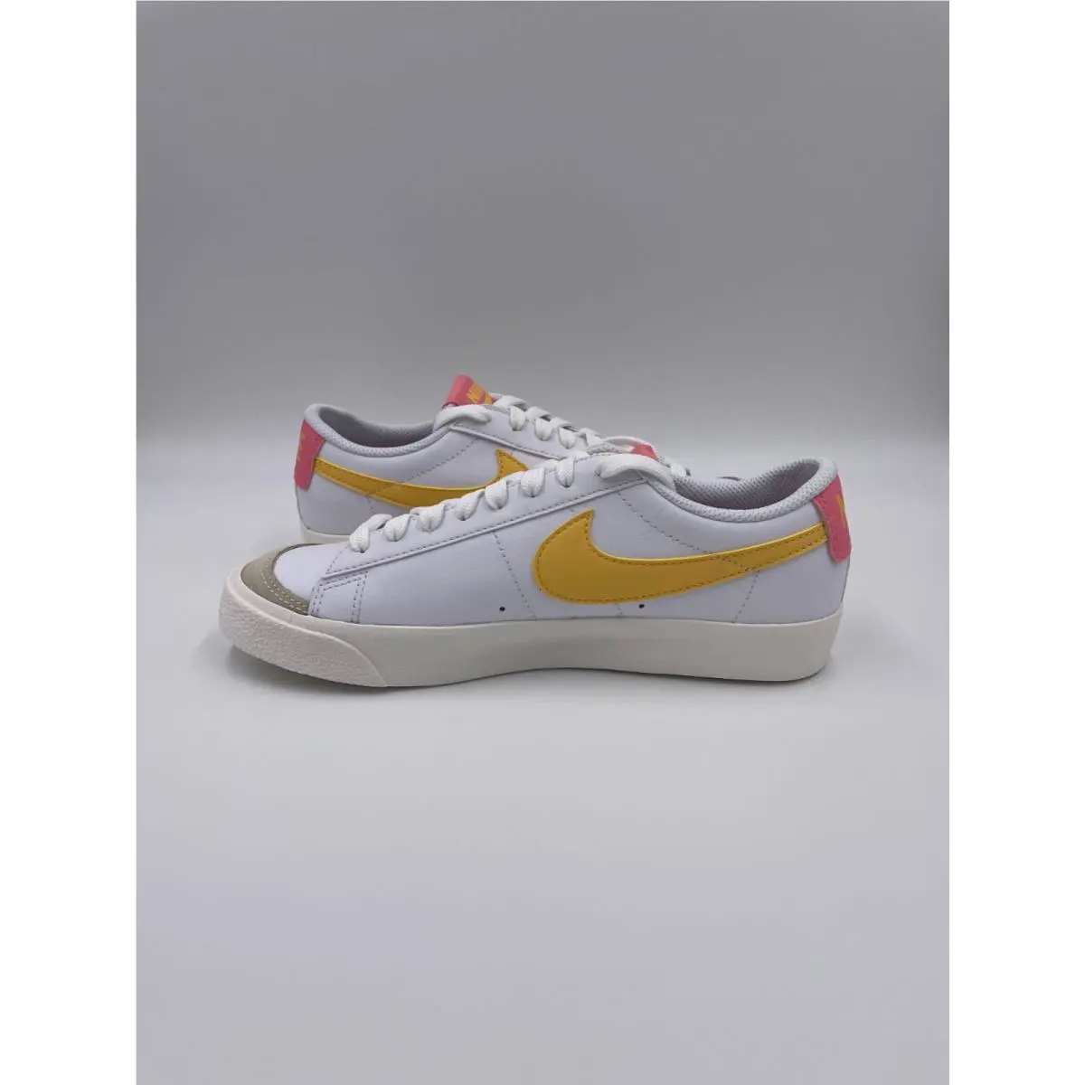 Nike shoes - Nike Blazer - Blazer - White 0