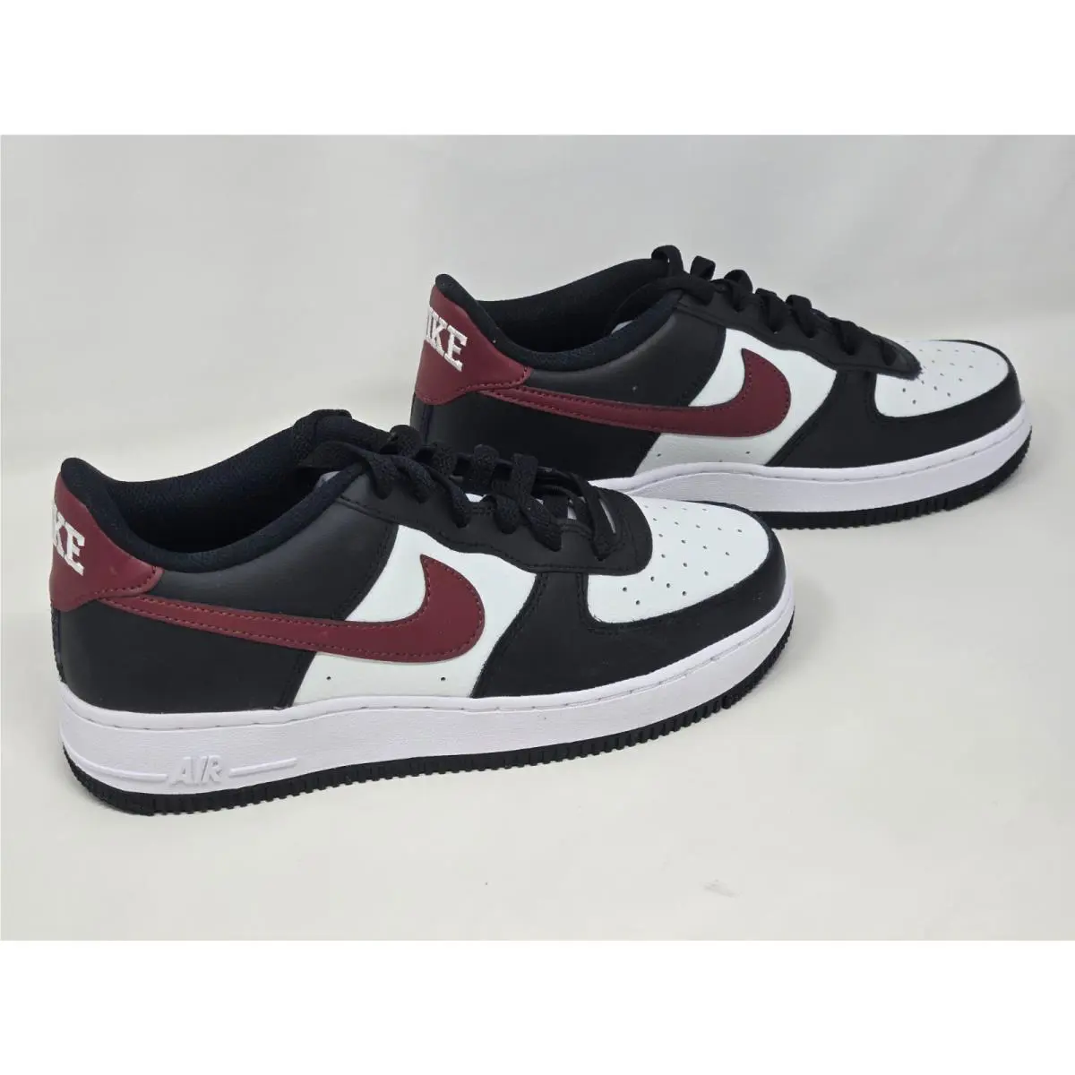 Nike shoes - Nike Air Force 1 - Air Force - Black 2