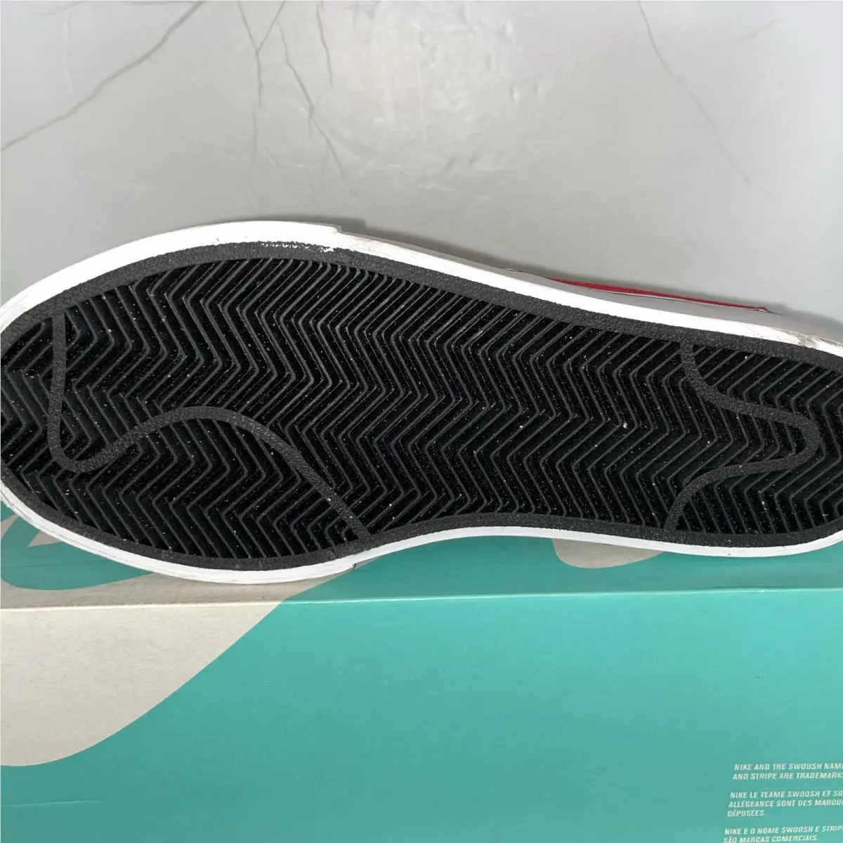Nike shoes - Nike SB Clutch - Clutch - BLACK/RED 7