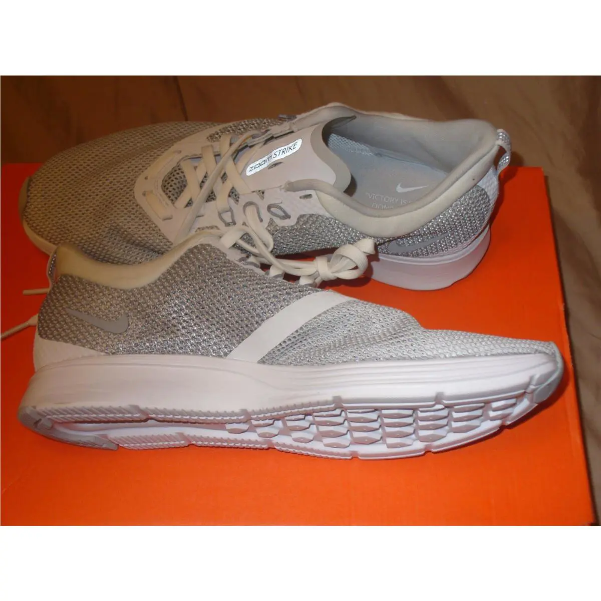 Nike shoes - Nike Zoom Strike - Zoom Strike - AJ0189-100 - WOLF GREY SILVER WHITE 4