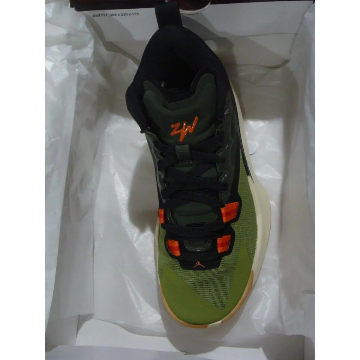 Nike shoes - CARBON GREEN/BLACK ASPARAGUS 2
