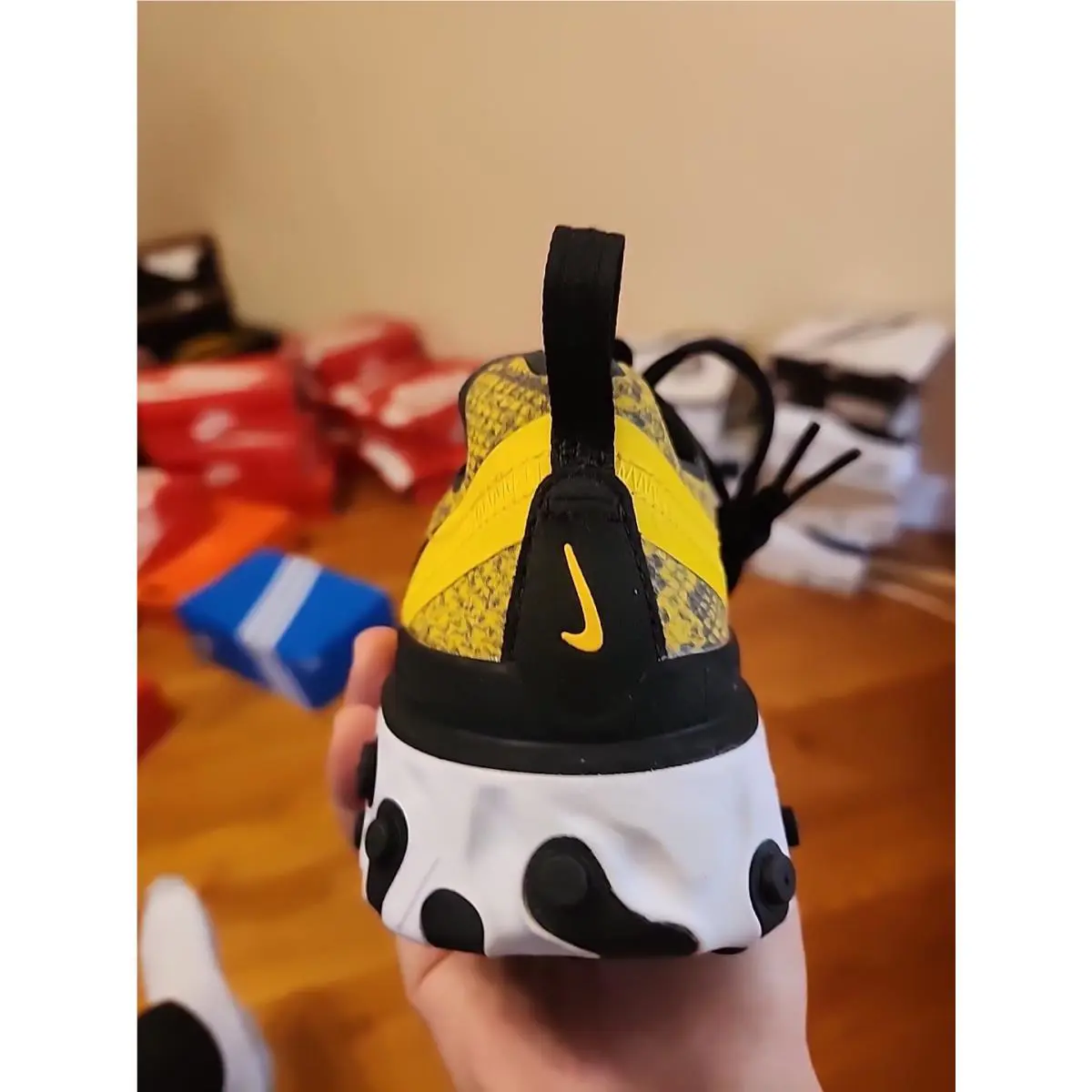 Nike shoes - Nike React Element - React Element - CT1551-700 - Yellow 2