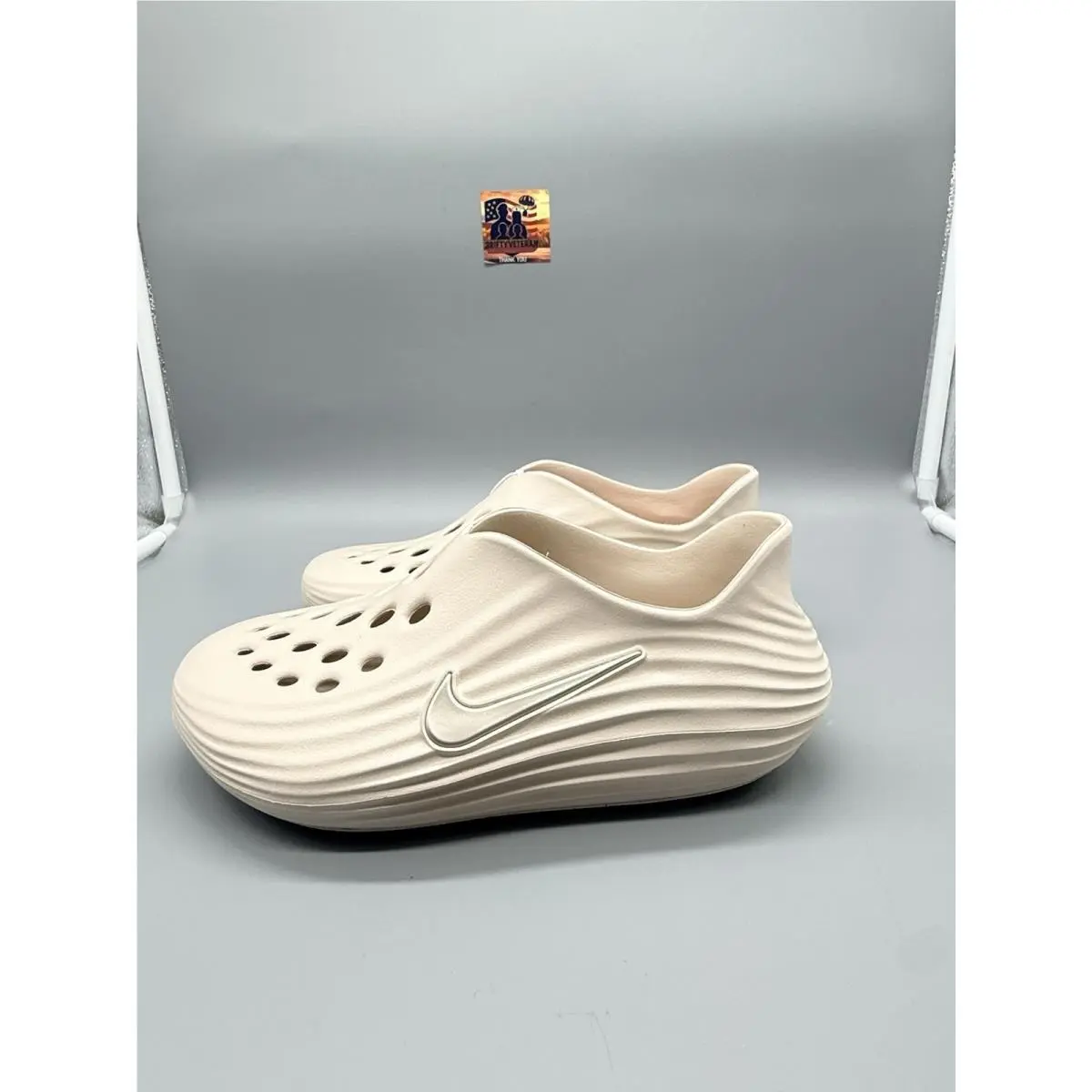 Nike shoes - Beige 1