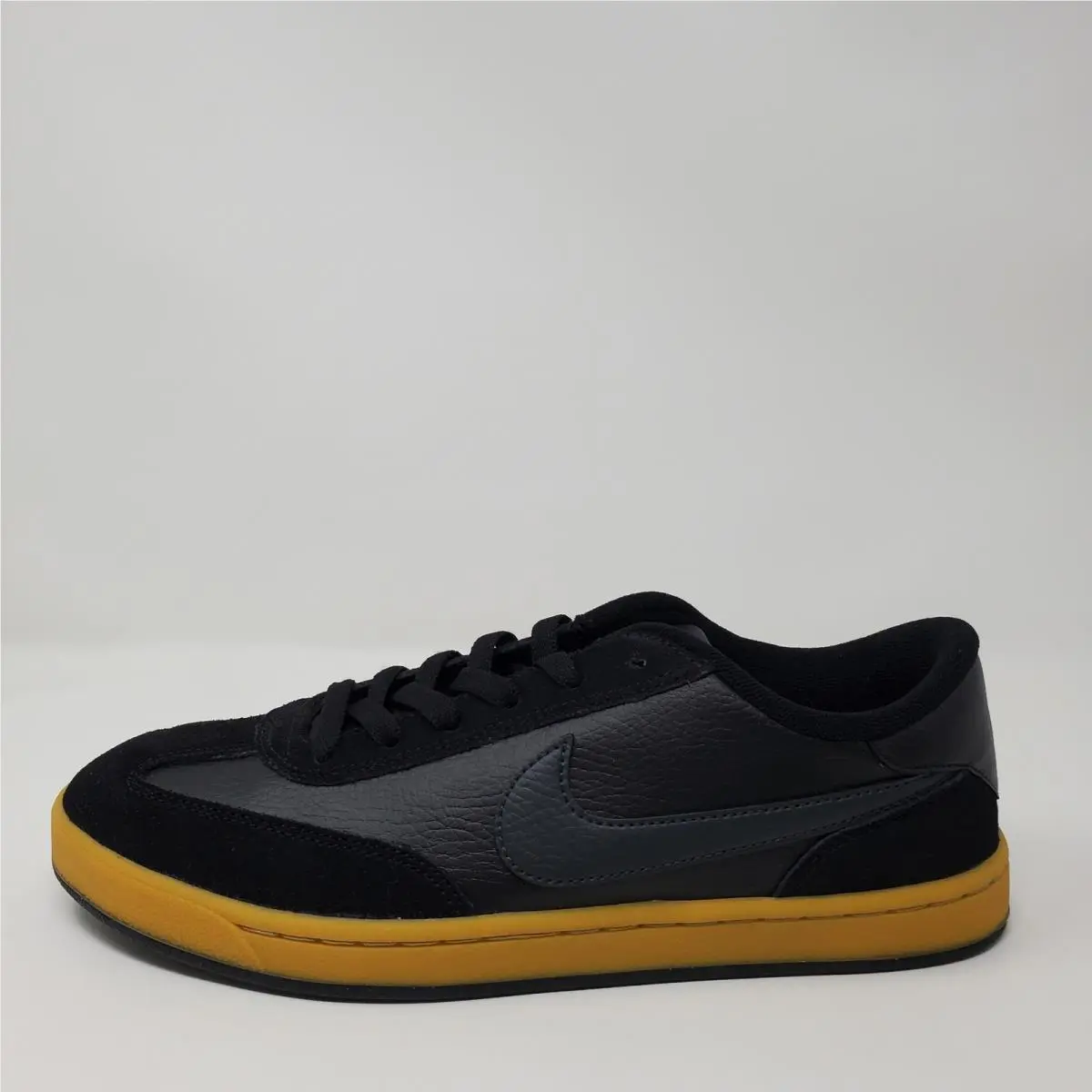 Nike shoes - Nike SB FC Classic - Classic - 909096-008 - Black 3
