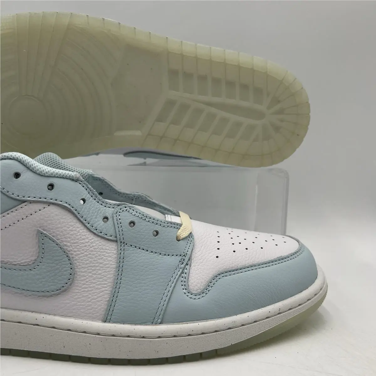 Nike shoes - Air Jordan 1 - Air - HJ5999-400 - Blue 1