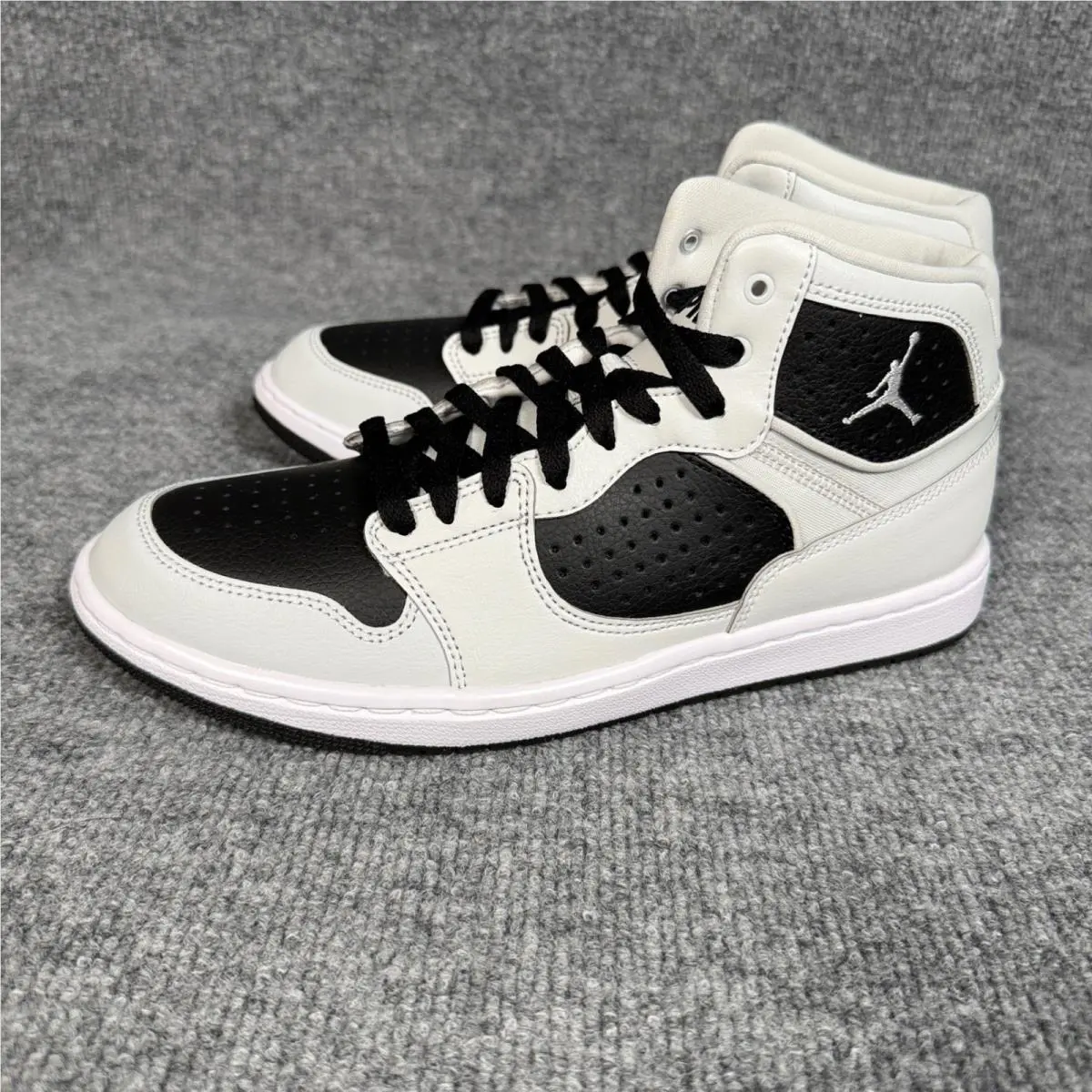 Nike shoes - AR3762010 - AR3762-010 - Gray 1