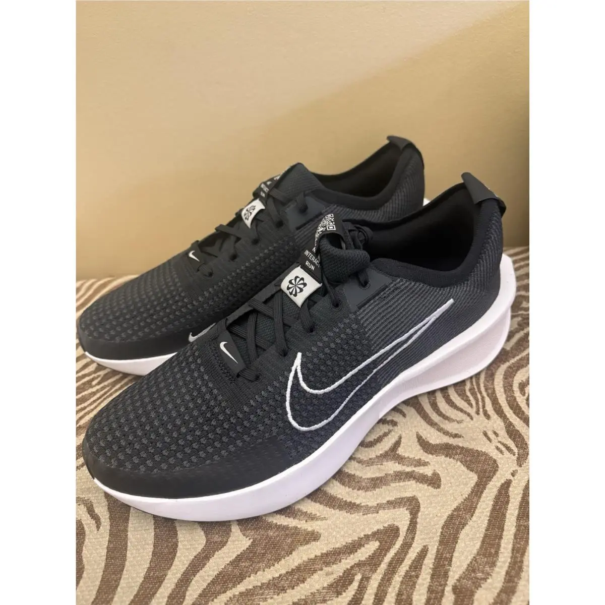 Nike shoes - Nike Interact Run - Interact Run - FD2291-001 - Black 0