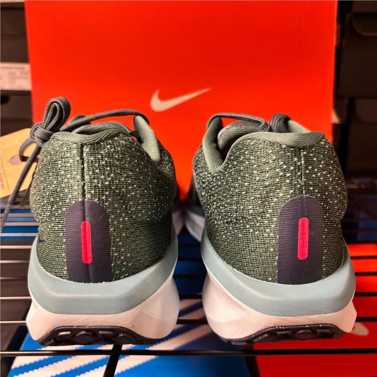 Nike shoes - Green 2