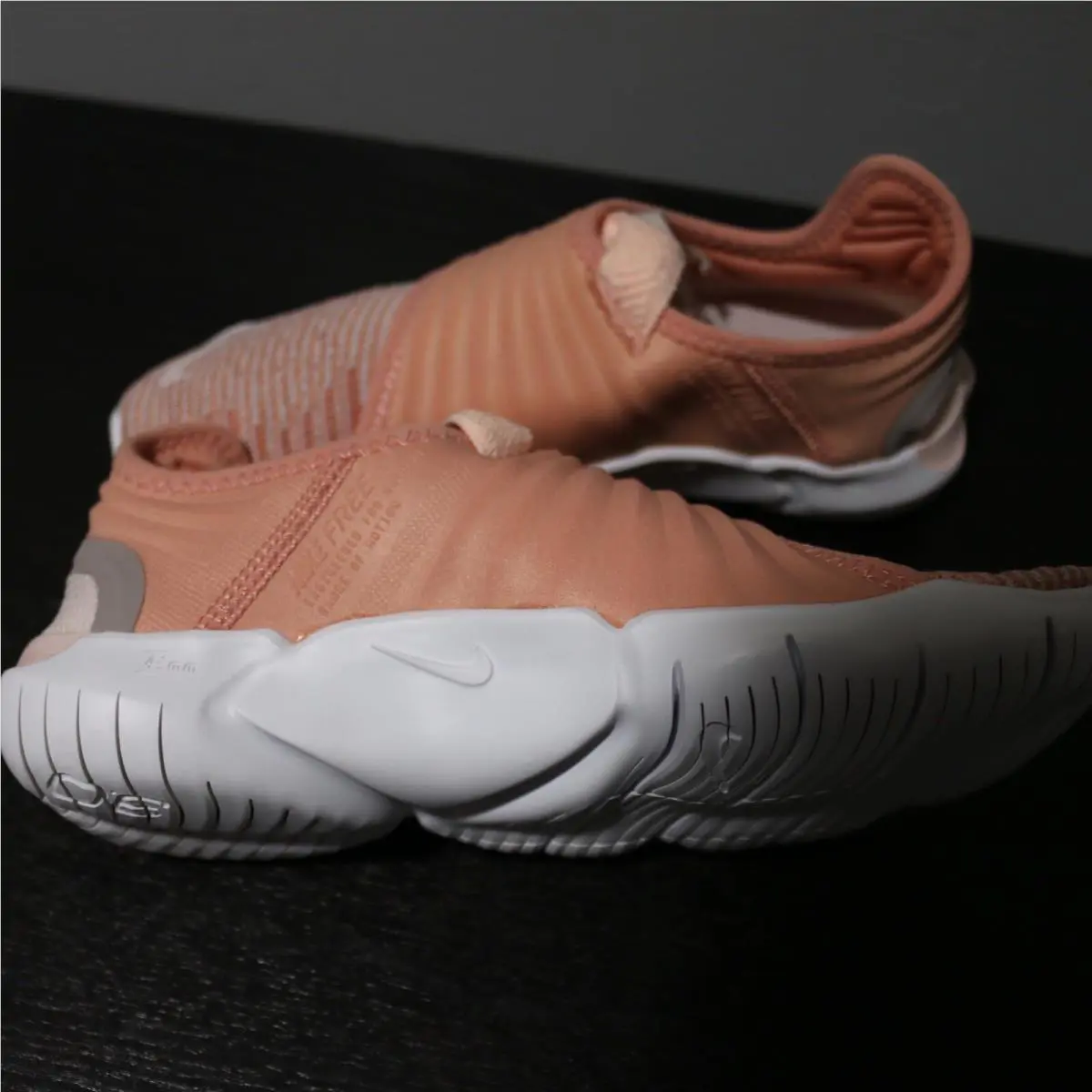Nike shoes - Nike Free RN Flyknit - Free Flyknit - Pink 4