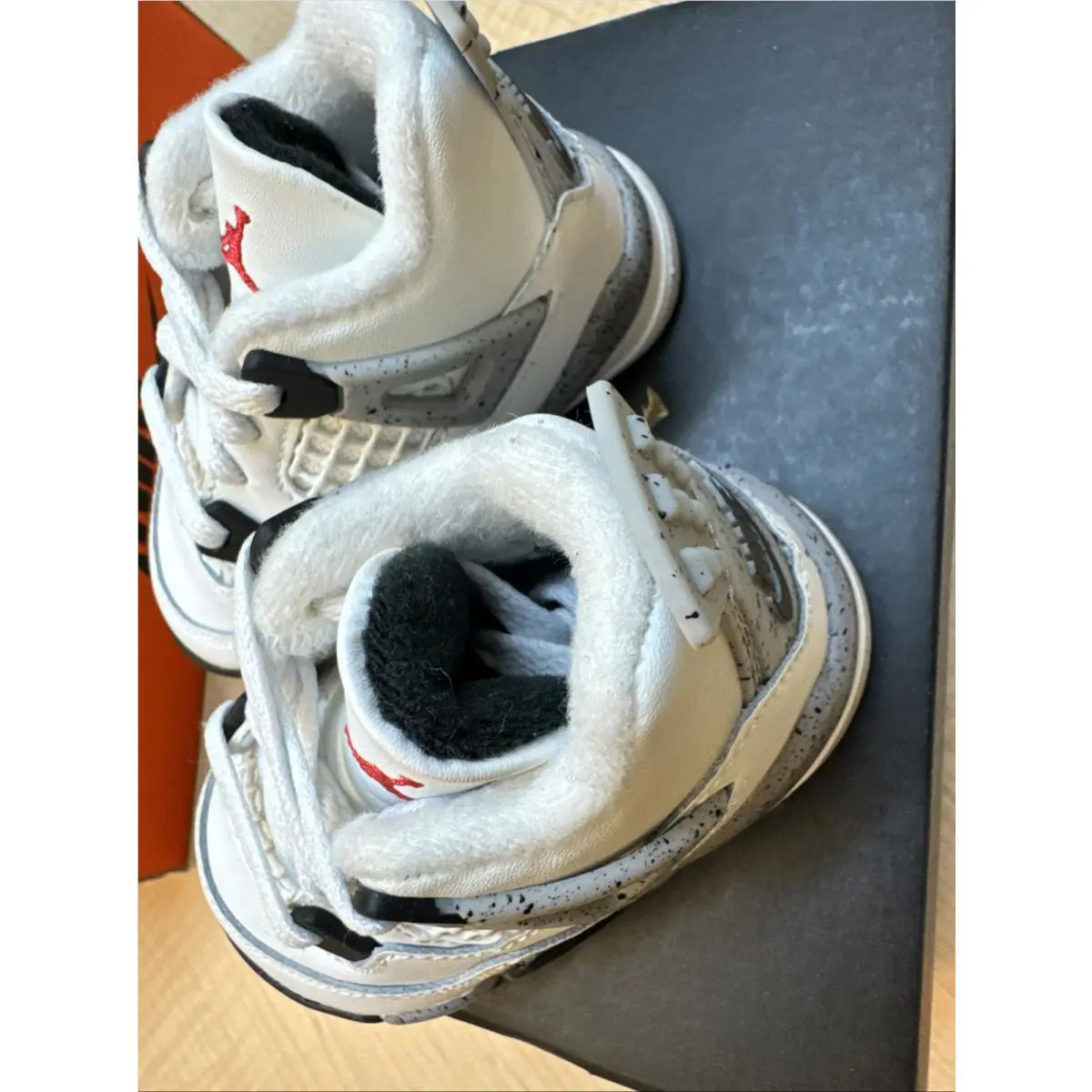 Nike shoes - Air Jordan 4 - Air - White 7