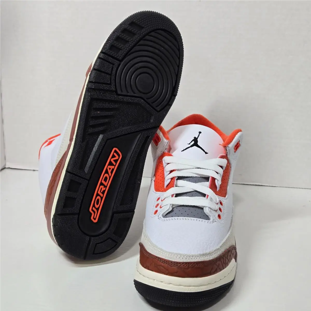 Nike shoes - Air Jordan 3 - Air - White 5