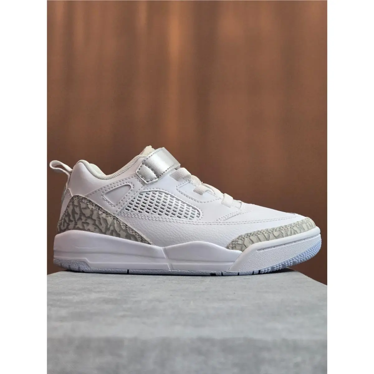 Nike Air Jordan Spizike Low White Neutral Grey FQ3951-103 Size 1Y