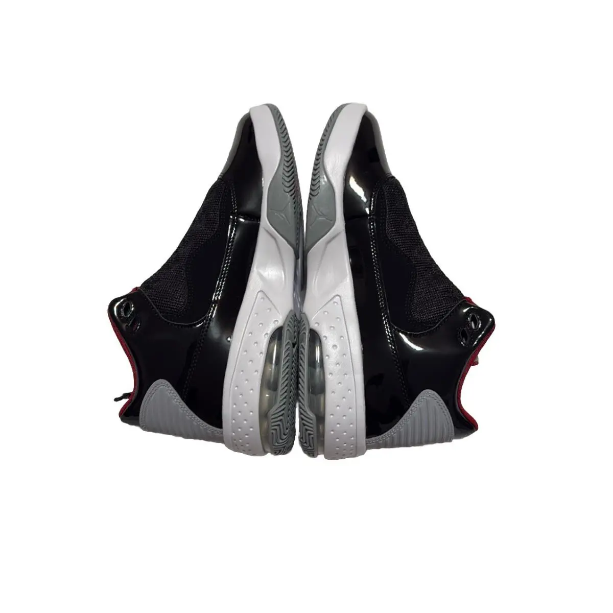 Nike shoes - Jordan Max Aura - Max Aura - Black/Gym Red-White-Wolf Grey (UPC: 194494902794) 4