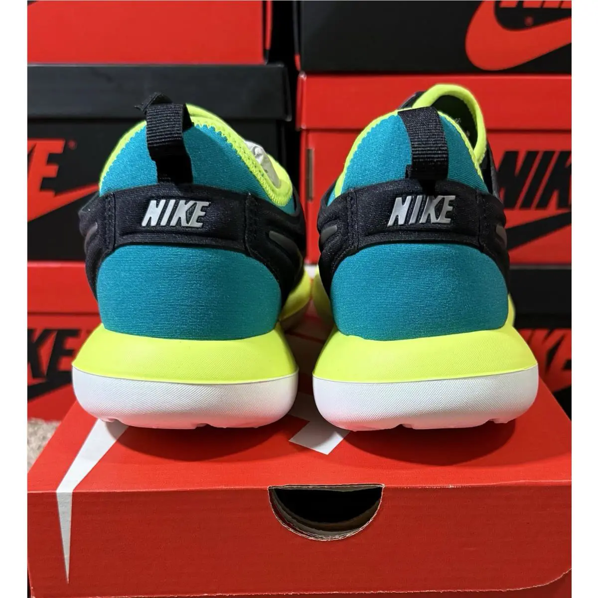 Nike shoes - Nike Kid`s Roshe Two - Roshe Two - 844653-003 - Black (UPC: 091205932623) 5