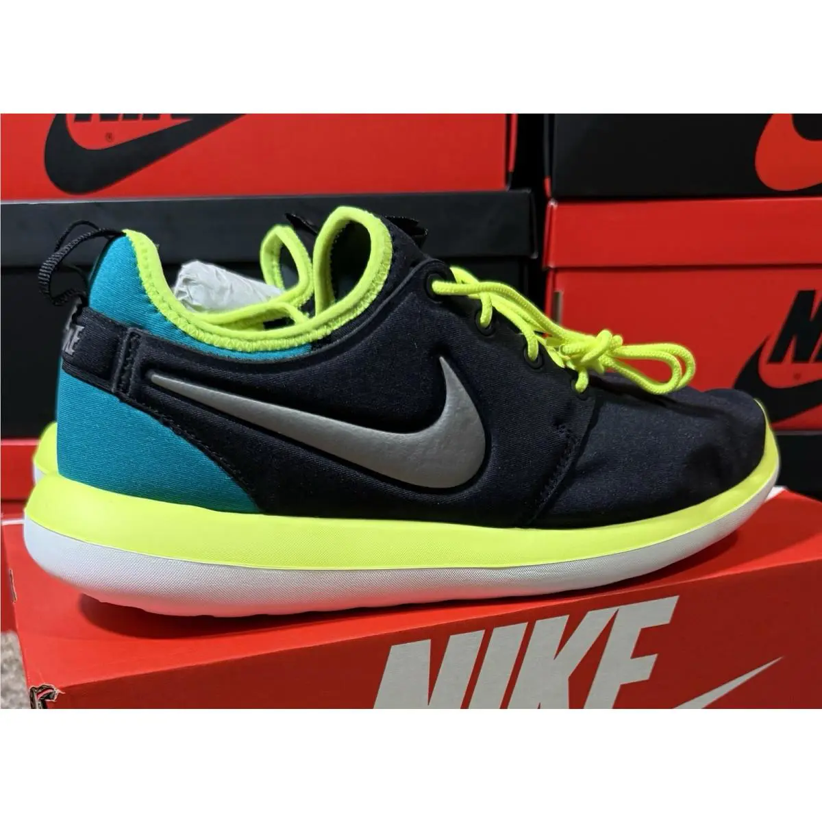 Nike shoes - Nike Kid`s Roshe Two - Roshe Two - 844653-003 - Black (UPC: 091205932623) 6