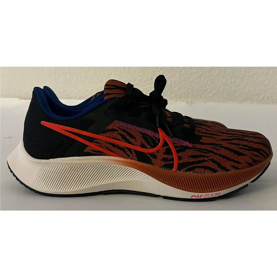 Nike shoes - Orange 4
