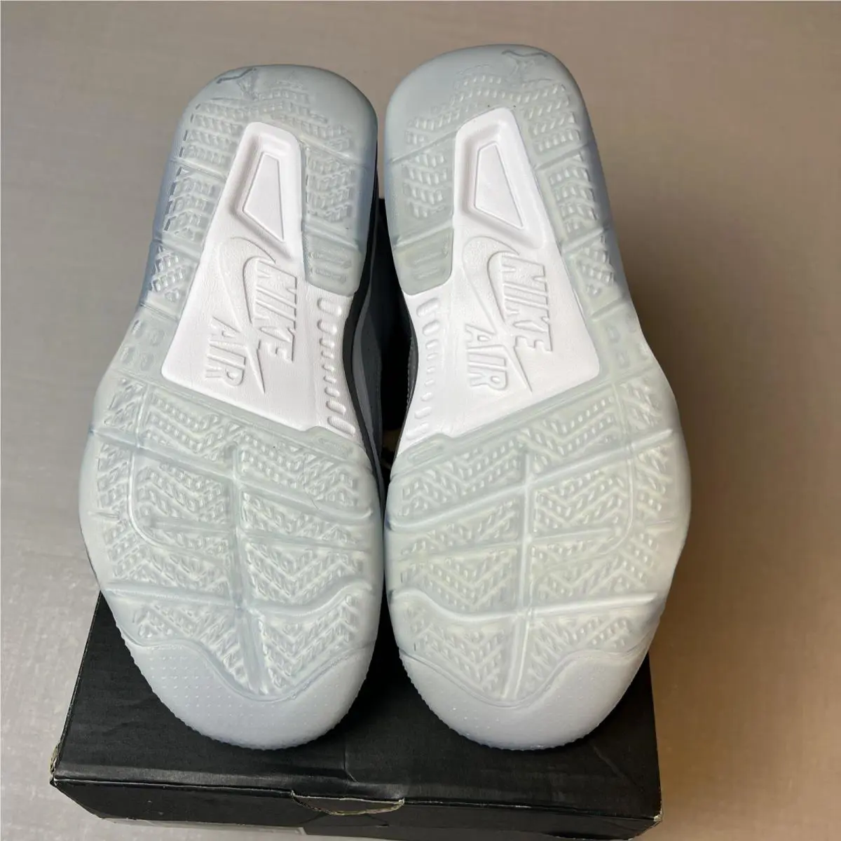 Nike shoes - Jordan Stay Loyal - Stay Loyal - Gray 1