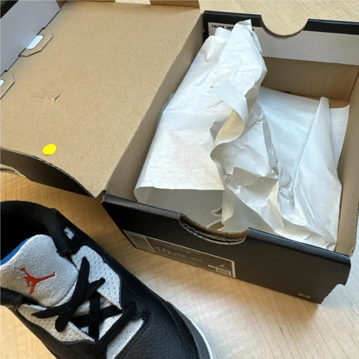 Nike shoes - Air Jordan 3 - Air - Black 5