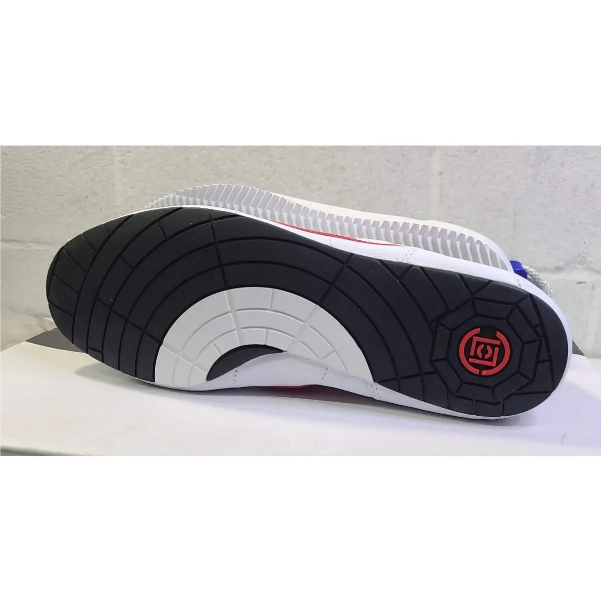 Nike shoes - White 2