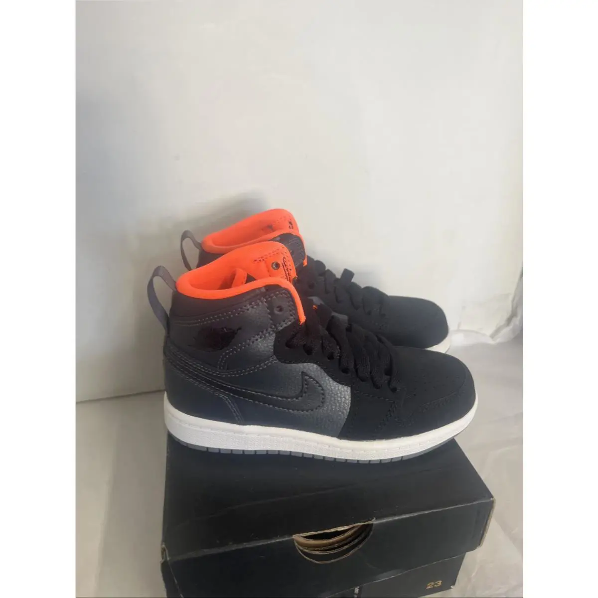 Nike shoes - Air Jordan 1 - Air - Black (UPC: 883212941497) 0