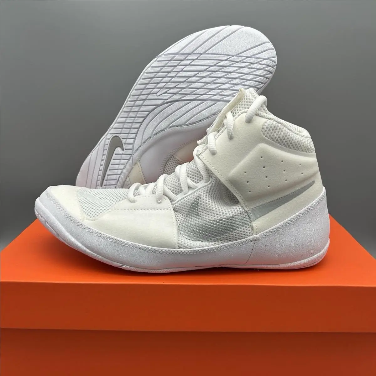 Fury Wrestling Shoes Men`s Size 8.5 Mma Combat White Grey AO2416-102 by Nike