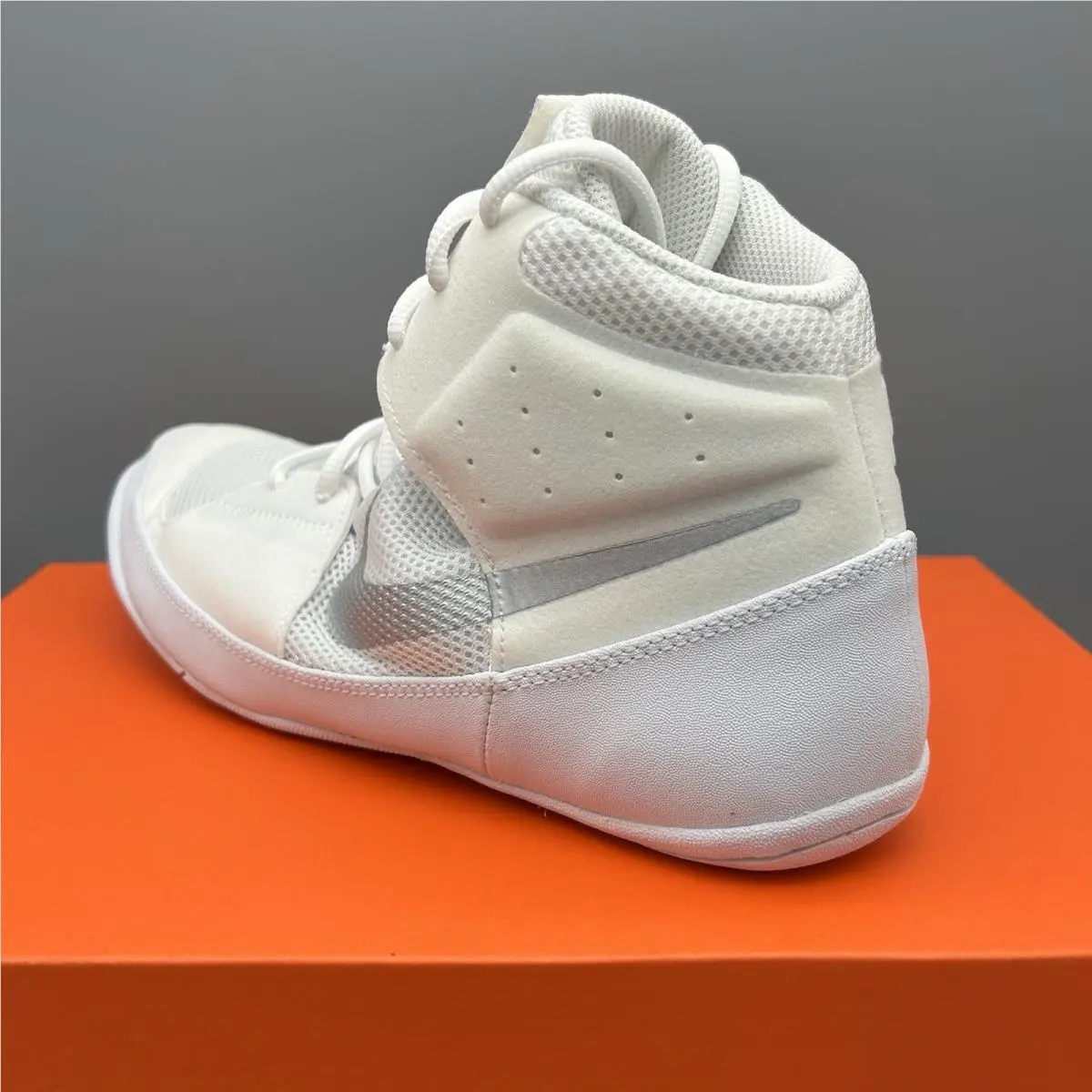 Nike shoes - Nike Fury - Fury - AO2416-102 - White, Manufacturer: White/White/Metallic Silver 7