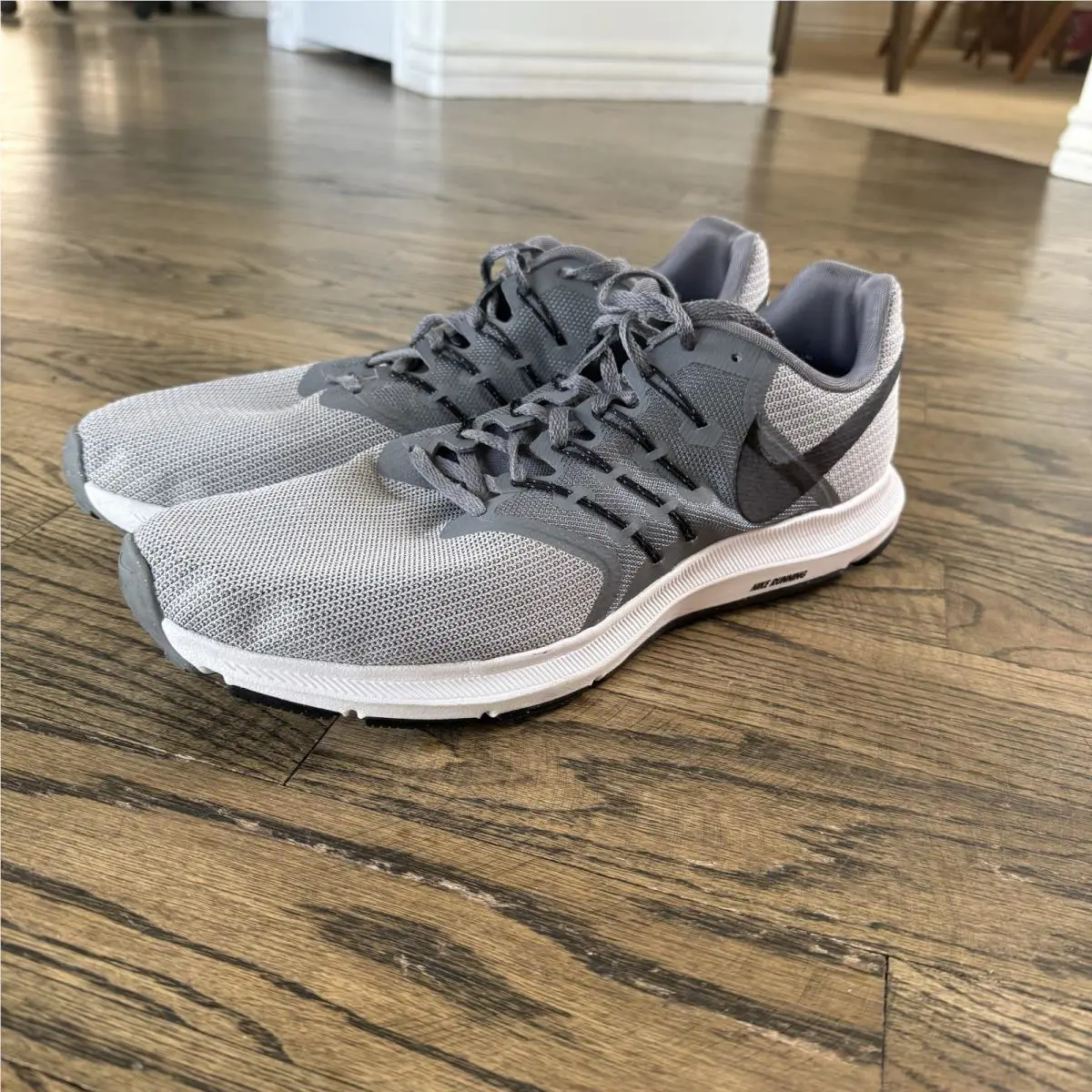Nike shoes - Nike Run Swift - Run Swift - 908989-002 - Gray 2
