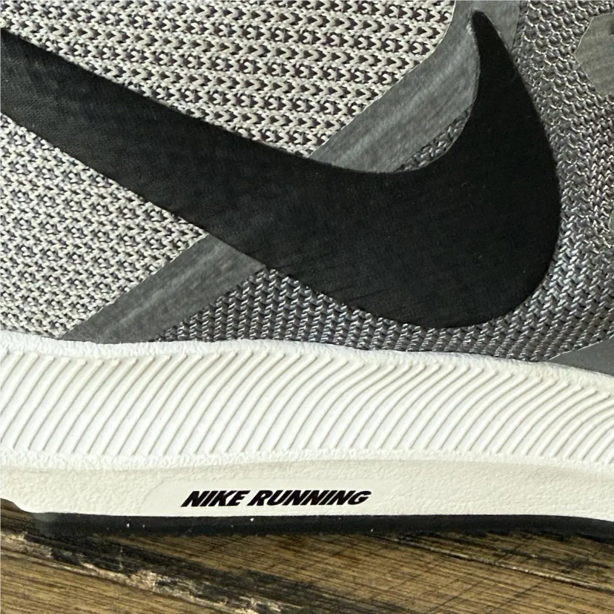 Nike shoes - Nike Run Swift - Run Swift - 908989-002 - Gray 4