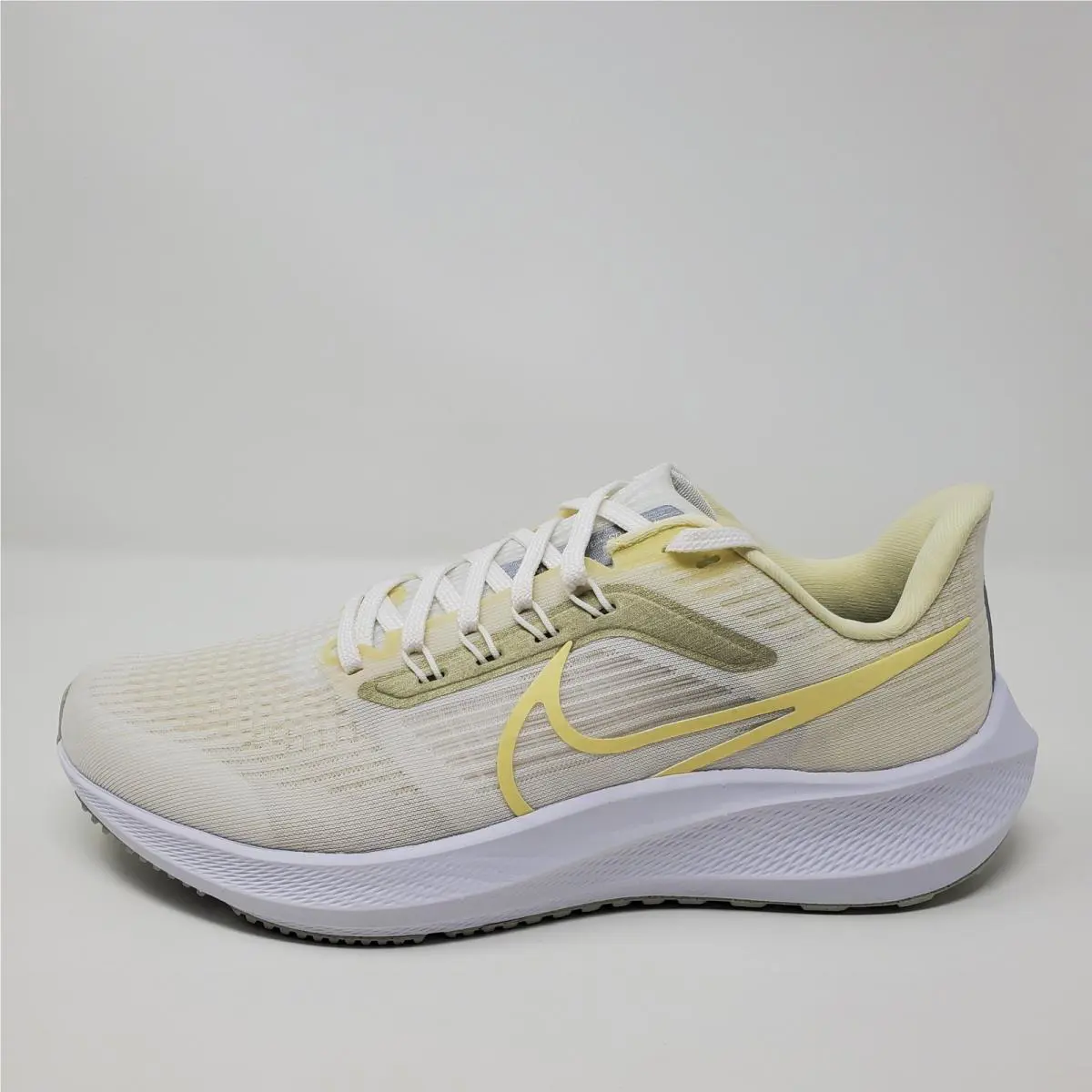 Nike shoes - Nike Air Zoom Pegasus 39 - FD0796-100 - Beige 3