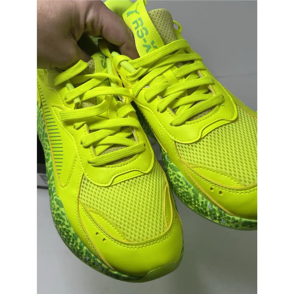 Puma shoes - 38678101 - 386781-01 - Yellow, Manufacturer: Safety Yellow 11