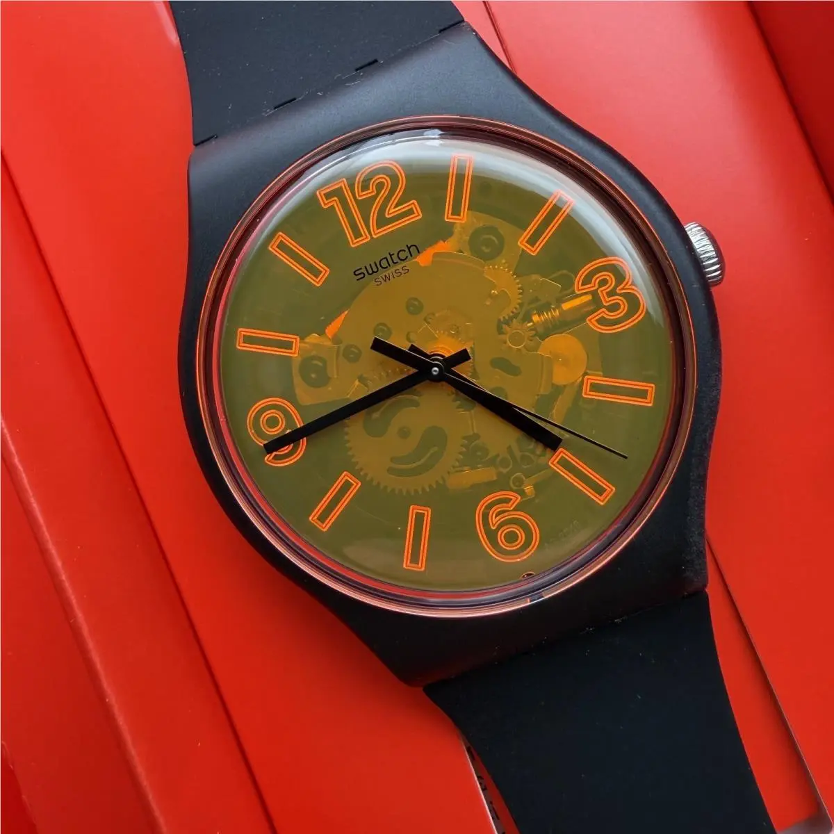 Swatch Orangeboost SUOB164 Gent Swiss Quartz Black Orange Watch 41mm