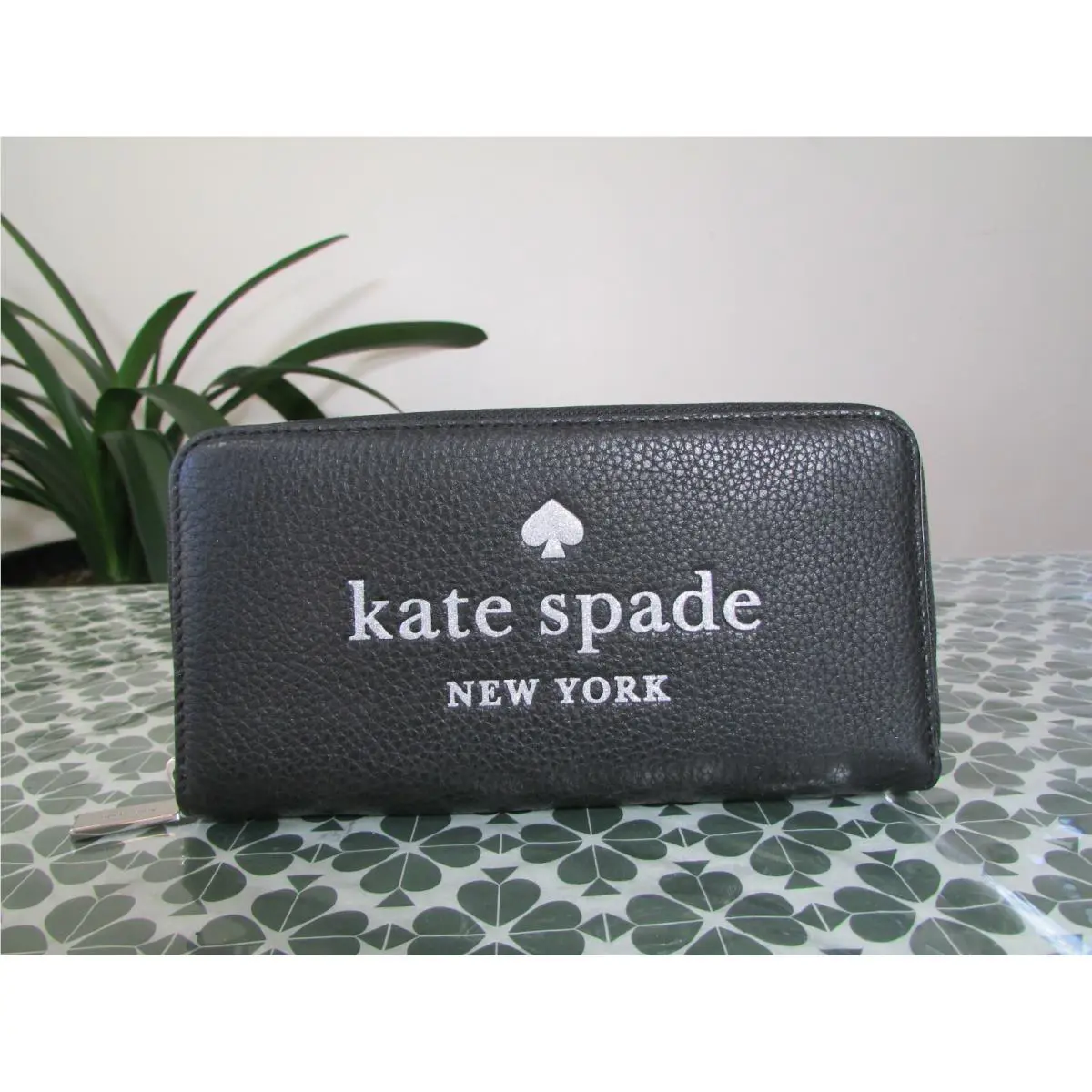 Pebble Leather Glitter on Large Continental Wallet Black by Kate Spade