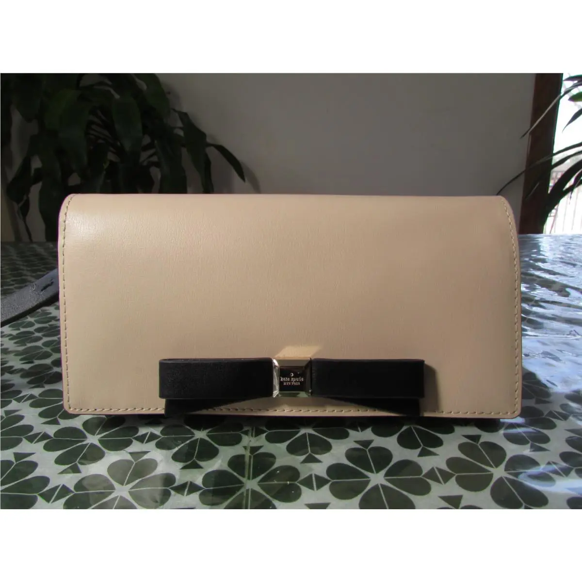 Leather Linney Hancock Park Large Wallet Wristlet WLRU2225 Wrmbg/Black by Kate Spade