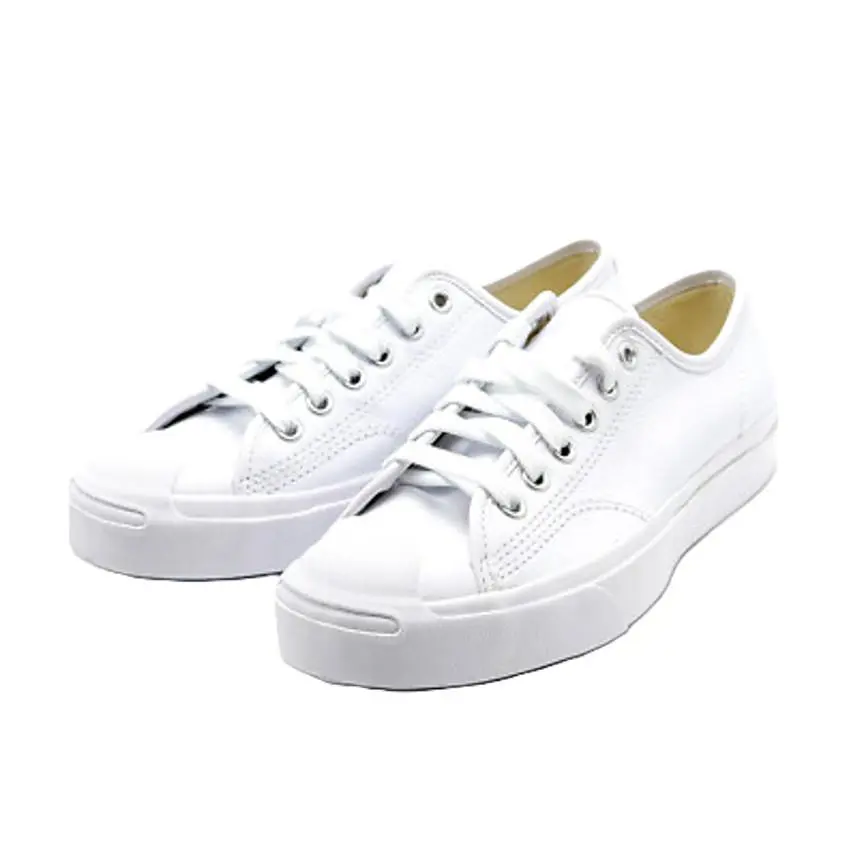 Converse shoes - White 3