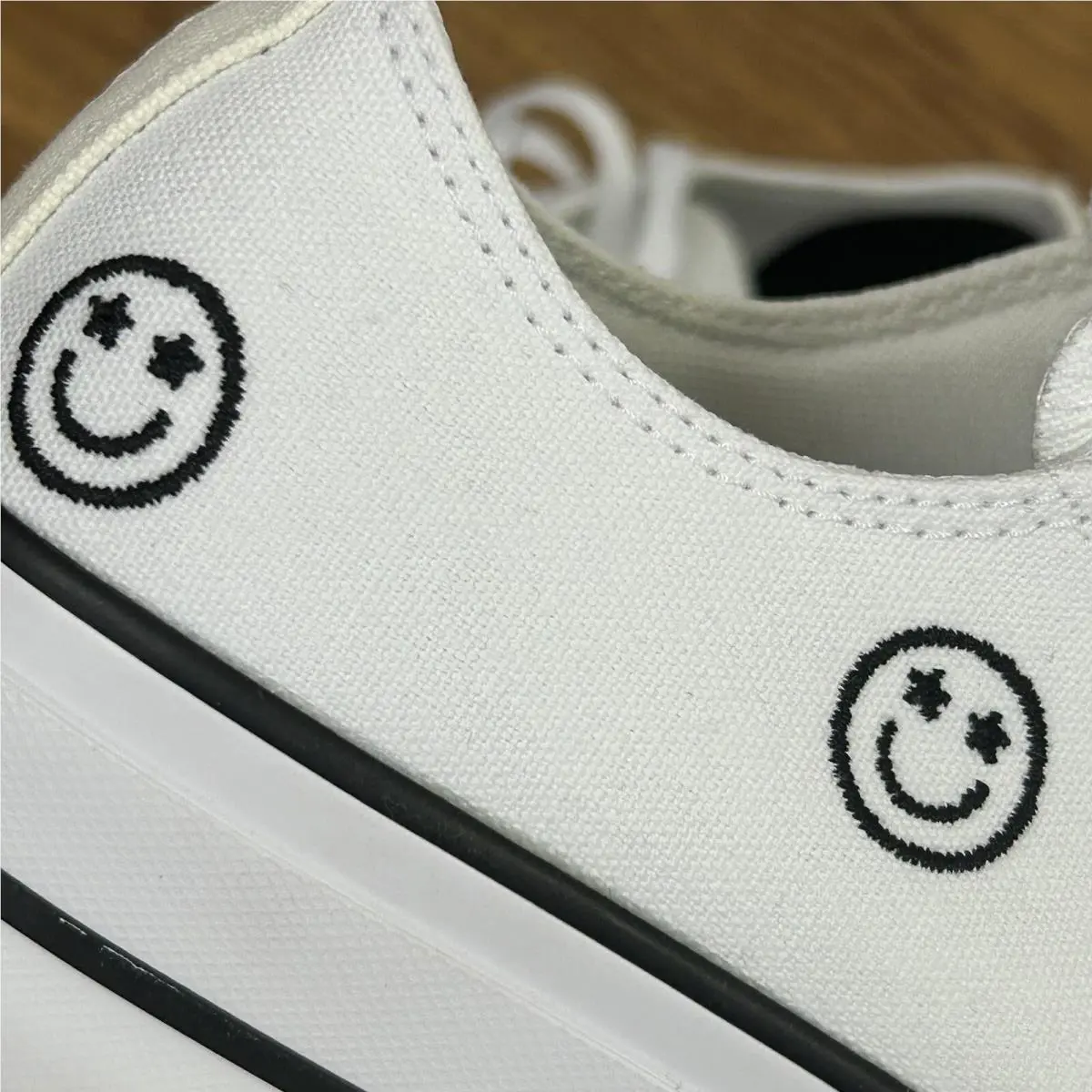 Converse shoes - Converse Chuck Taylor All-Star Lift Platform - White 17