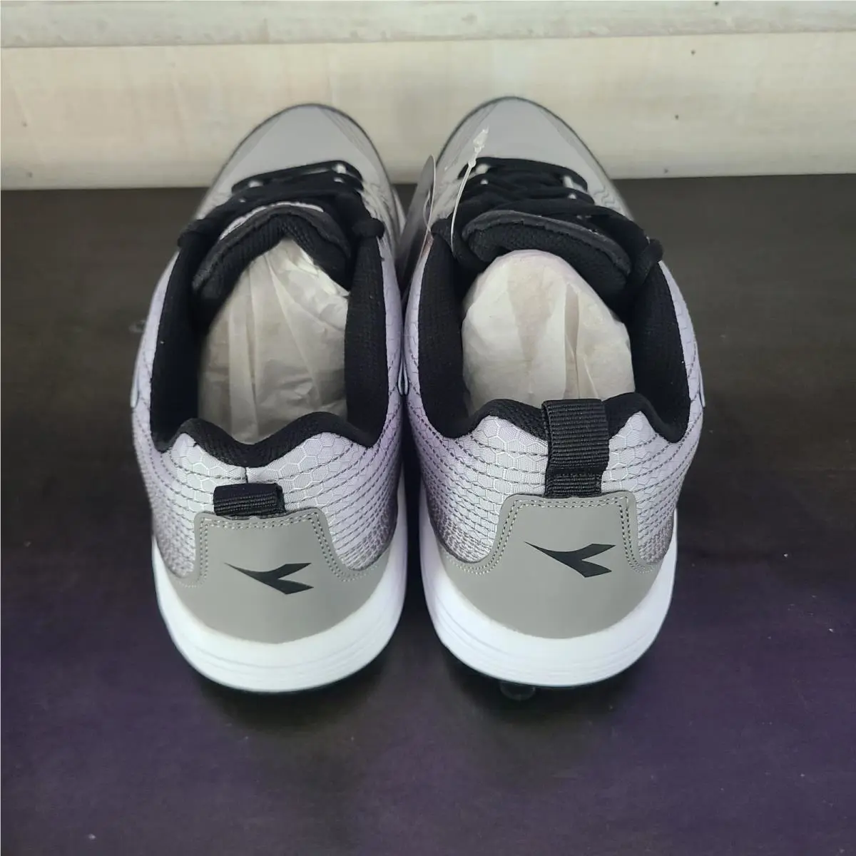 Diadora shoes - Gray 2