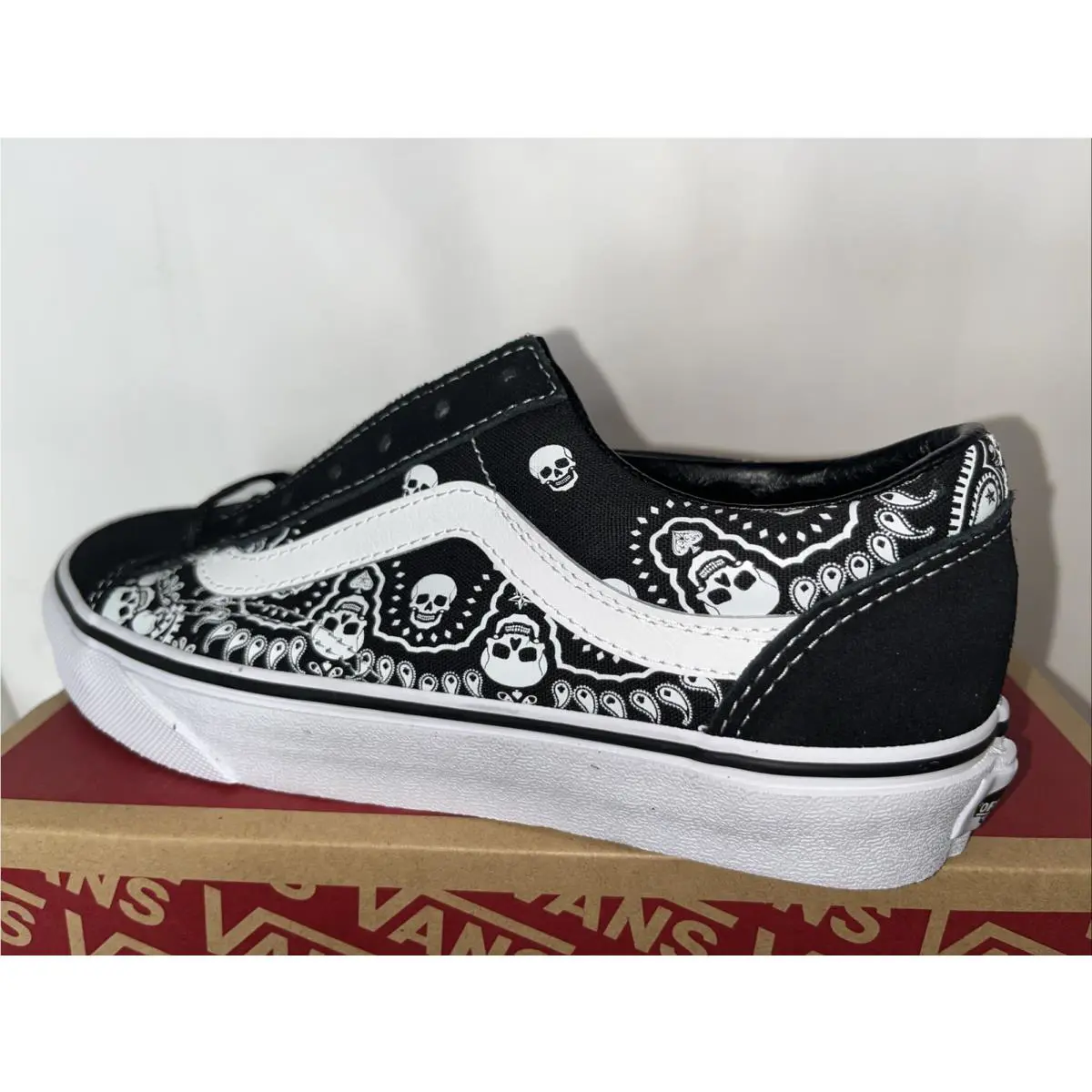 Vans shoes - VANS Old Skool - Old Skool - White 8