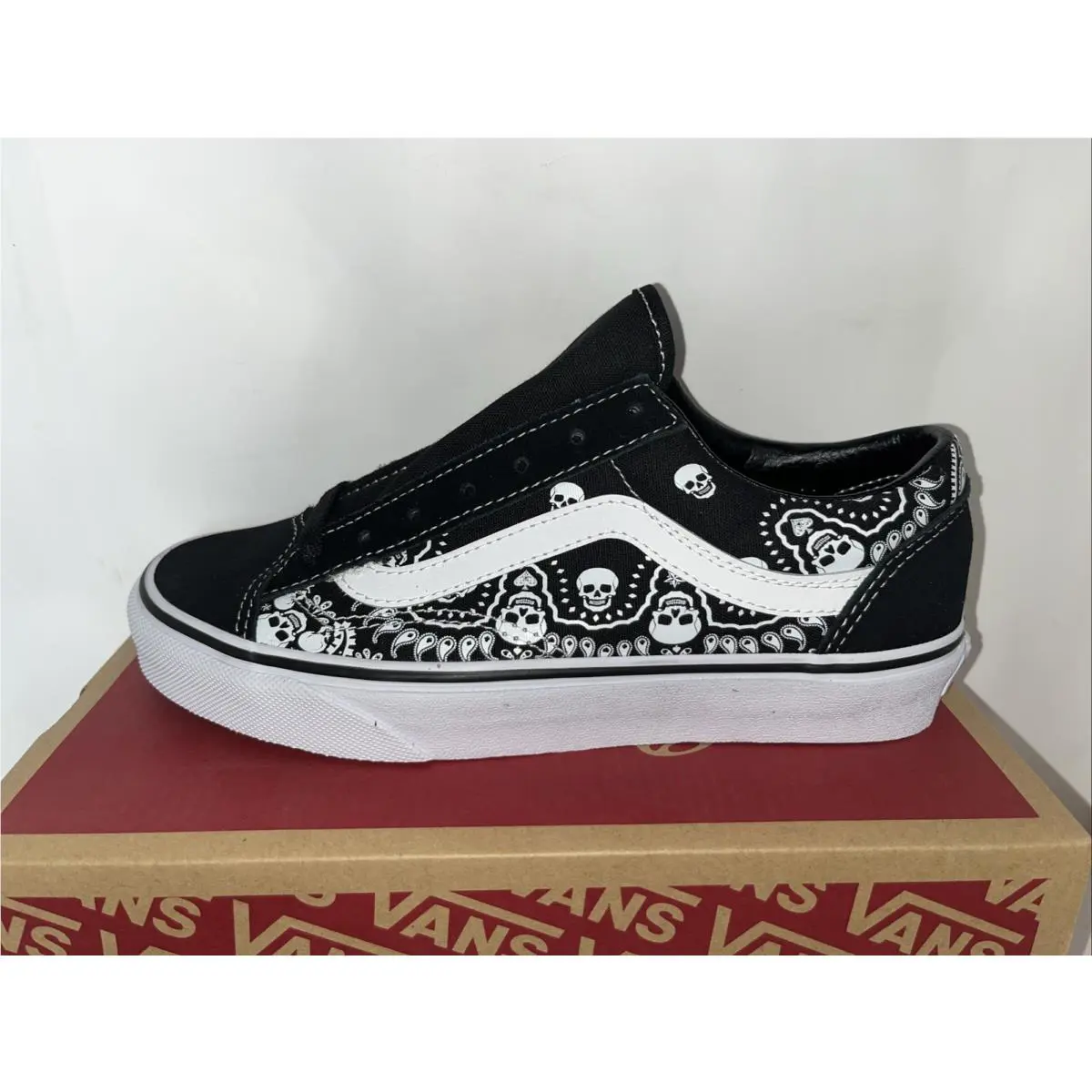 Vans shoes - VANS Old Skool - Old Skool - White 9