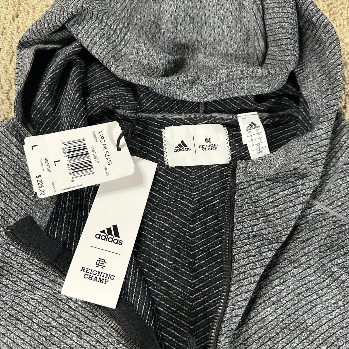 Adidas clothing - Gray 0
