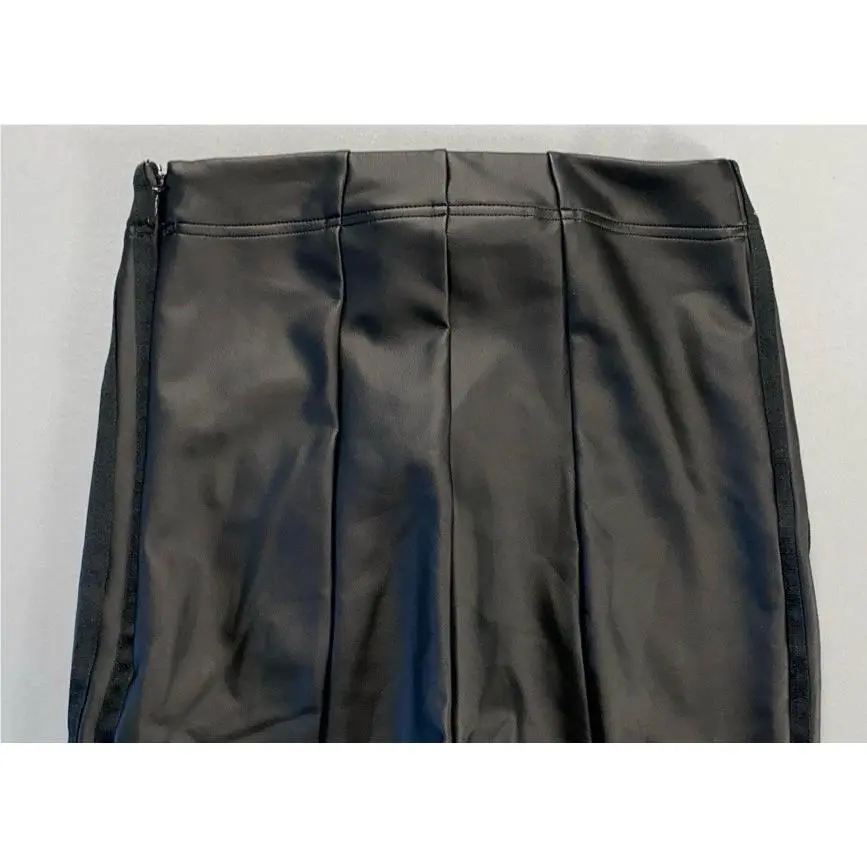 Adidas clothing - Black 9