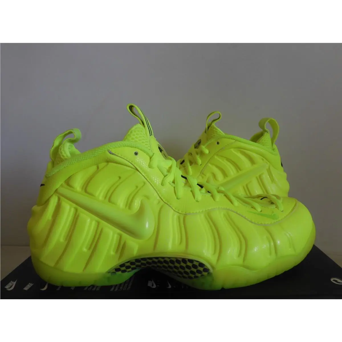 Nike shoes - Nike Air Foamposite Pro - Air Foamposite Pro - 624041-700 - Green 0