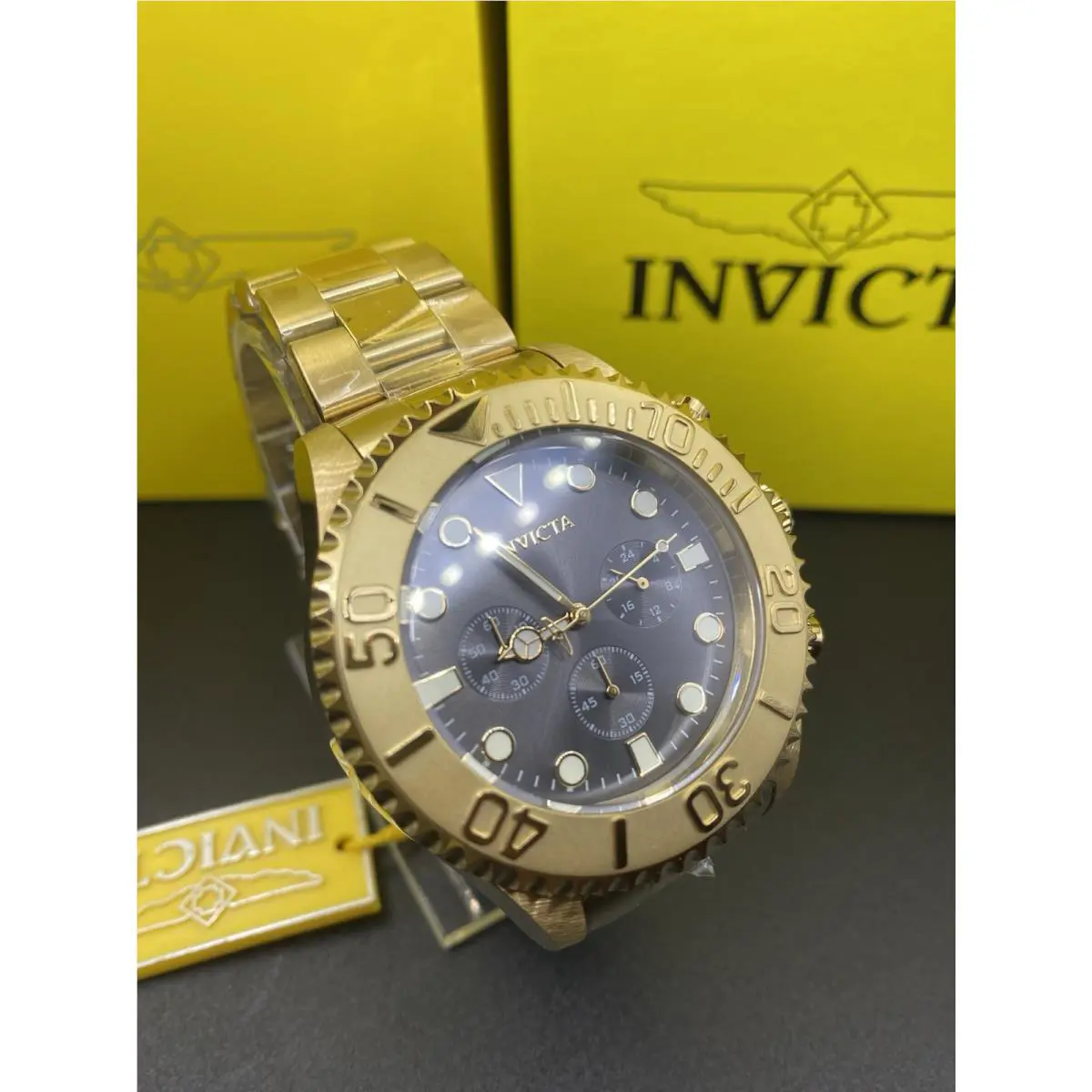 Invicta Pro Diver 49215 Mens 47mm Green Dial Quartz Gold Stainless Steel Watch