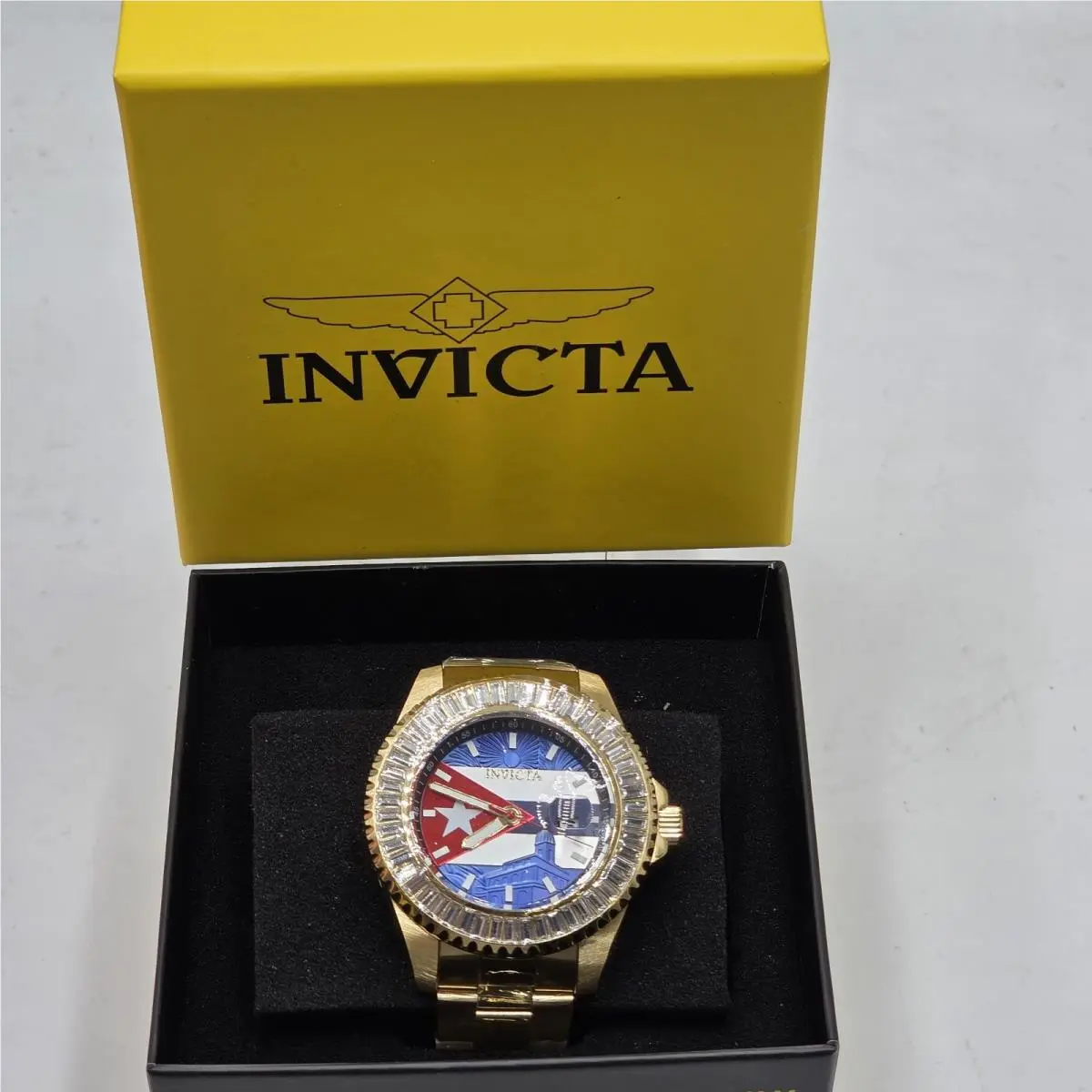 Pro-diver Cuban Flag Men’s Watch 47mm. Quartz. 49618 by Invicta