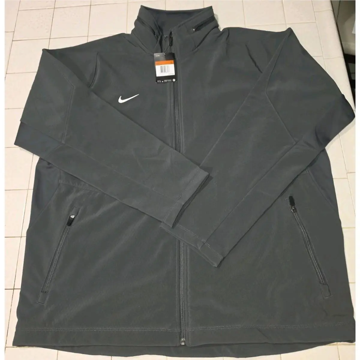 Nike clothing - Nike Therma-Sphere Hooded Jacket - Hooded Jacket - 658084060 - Gray (UPC: 0888408983169) 0