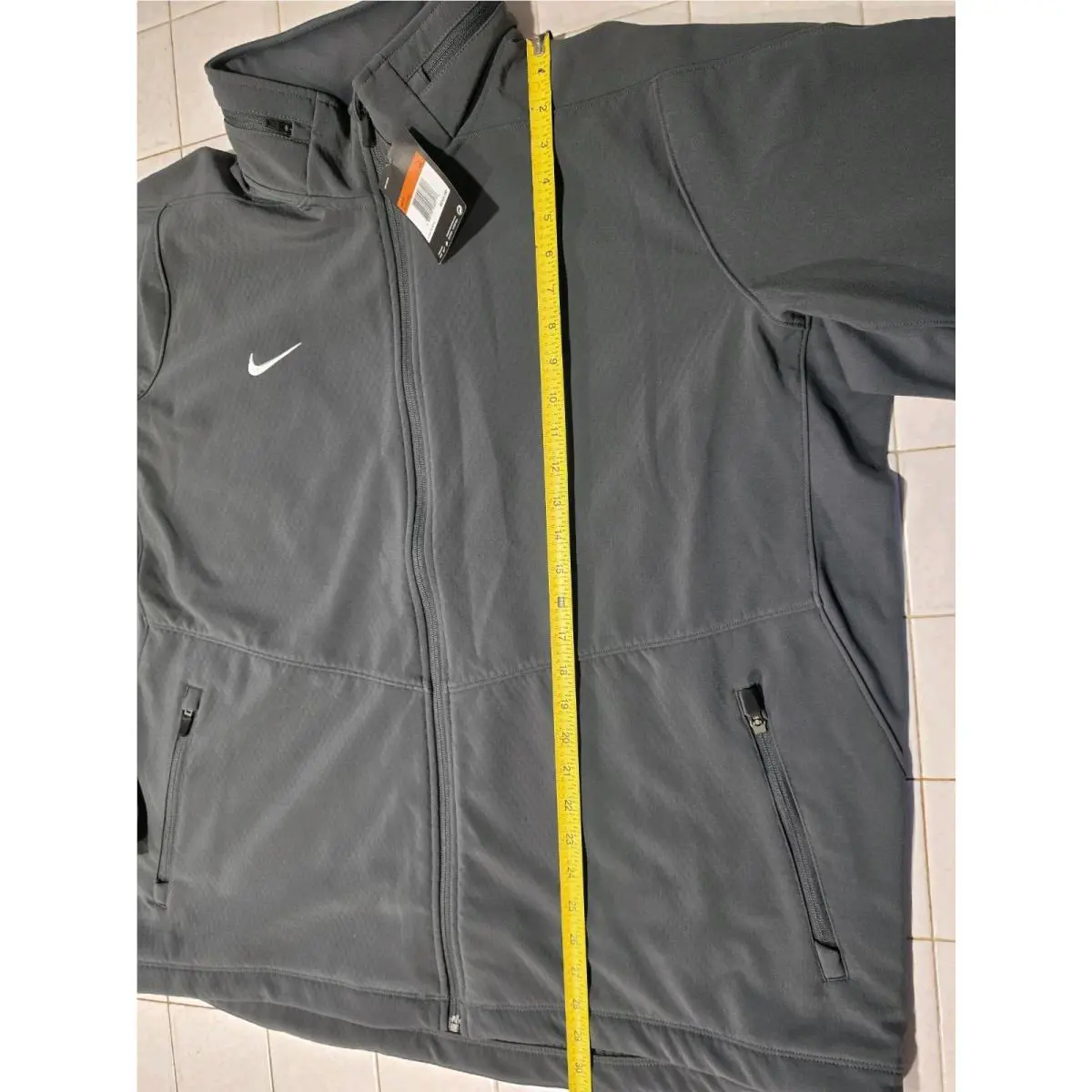 Nike clothing - Nike Therma-Sphere Hooded Jacket - Hooded Jacket - 658084060 - Gray (UPC: 0888408983169) 5
