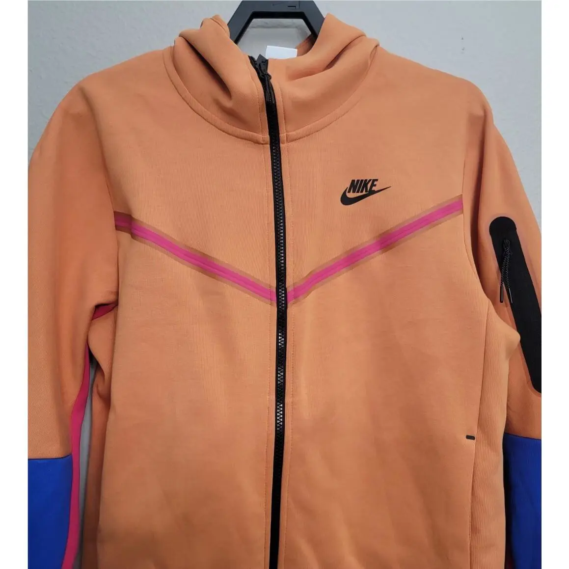 Nike clothing - CU4489-808 - CU4489-808 - Hot Curry (UPC: 195245439583) 0