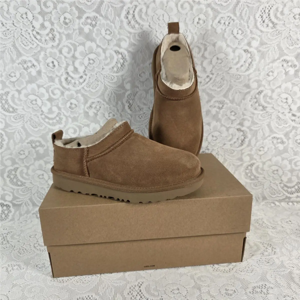 Ugg Kids Classic Micro Boots Size 1 Kids Chestnut K/1174410K - Chestnut