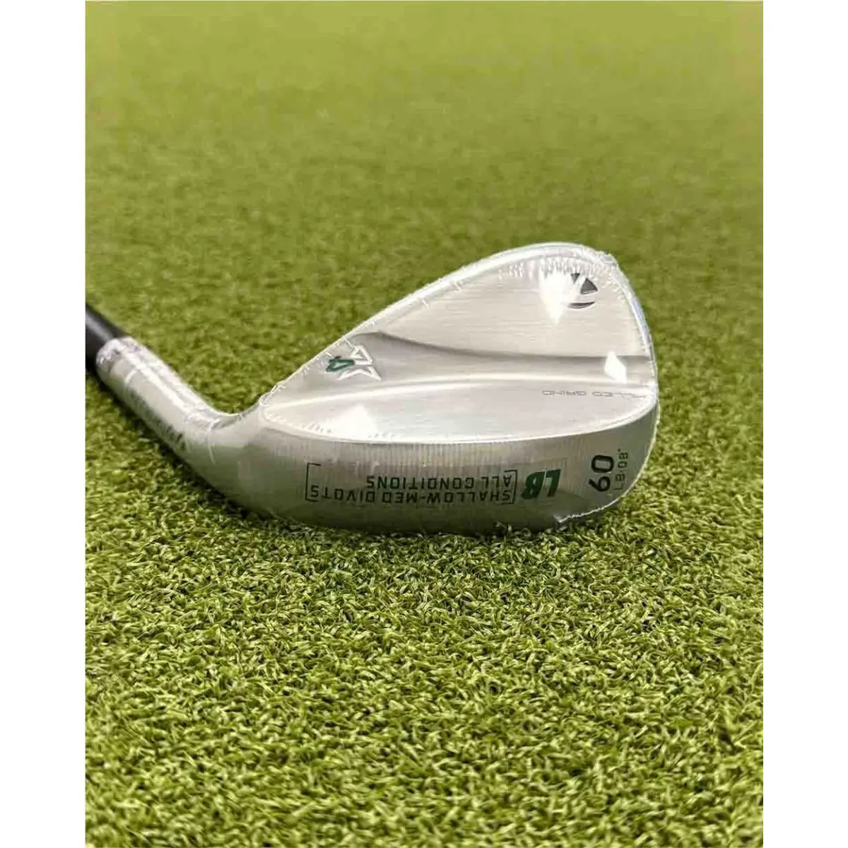 TaylorMade  - TAYLORMADE MILLED GRIND 4 - MILLED GRIND 8
