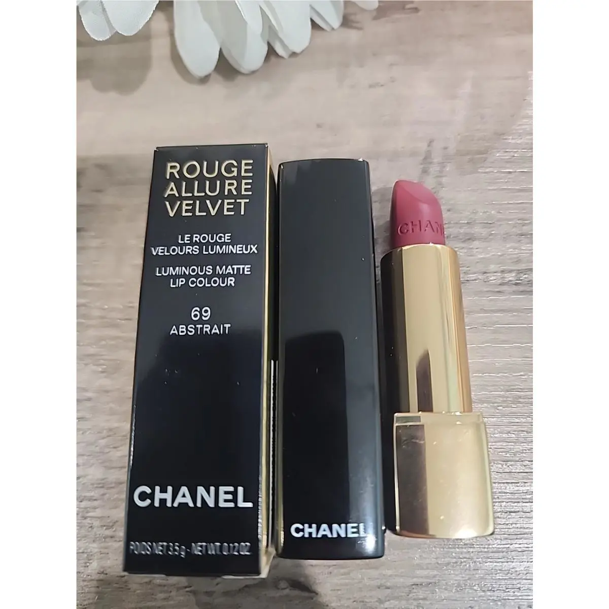 Chanel Rouge Allure Velvet Luminous Matte Lip Colour 69 Abstrait 3.5g .12 Oz